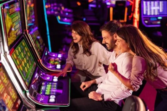 jl7777 game lobby showing slots and table game categories on mobile